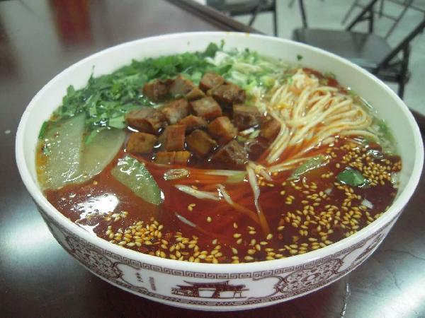 破局者引入了新血液，是蘭州拉面涅槃重生的好辦法嗎？|餐飲界