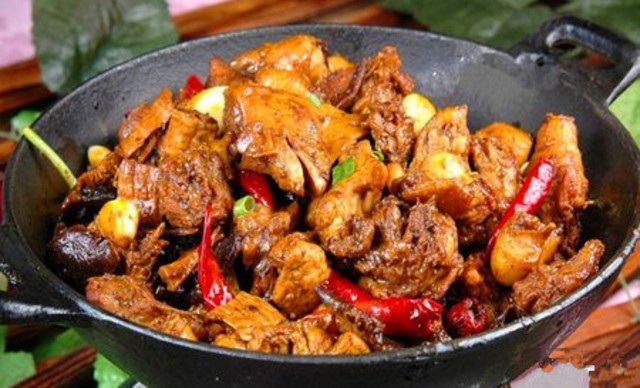 抓娃娃機(jī)成為餐廳吸客利器，這家餐廳的營銷方式神了！