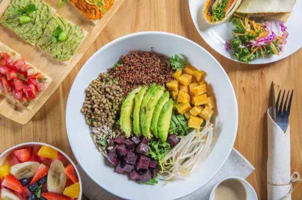 成都餐飲業(yè)刮起輕食風 下一個風口？