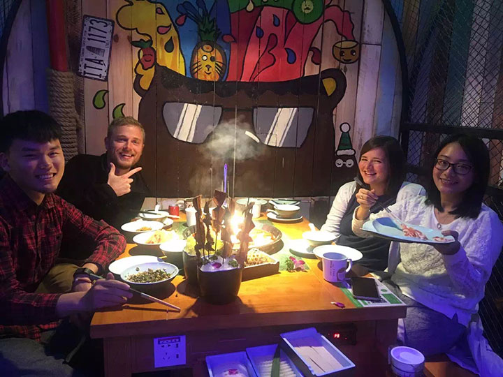 知道你抵擋不住火鍋的誘惑，一份美食大餐免費(fèi)送給你