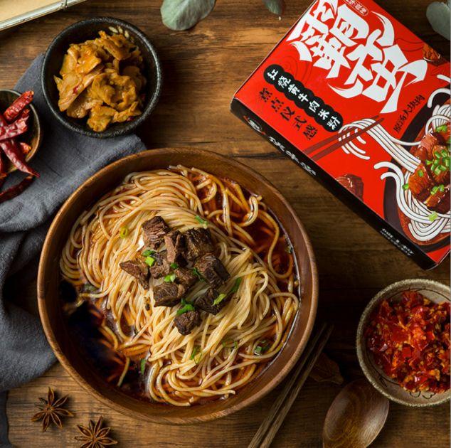 從伏牛堂到霸蠻，張?zhí)煲挥袔准虑橐嬖V你~