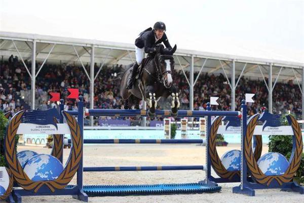 2018浪琴環(huán)球馬術比賽圓滿落幕，“Blairquhan本來旺”成亮點