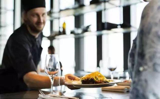 如今獲客成本與日劇增，餐廳如何引流拉新？