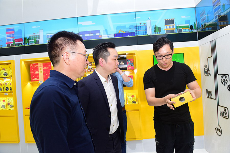 周黑鴨首家智慧門店落地，聯(lián)手微信實(shí)現(xiàn)無感支付