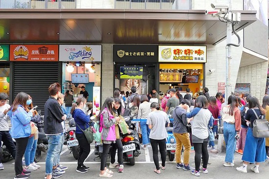 新晉網(wǎng)紅茶騎士老虎茶憑何成為網(wǎng)紅最?lèi)?ài)，吸粉無(wú)數(shù)？