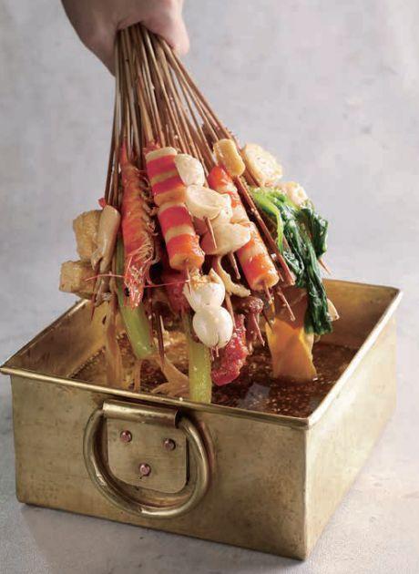 串串店迎來關(guān)店潮？這家店日翻臺7次！