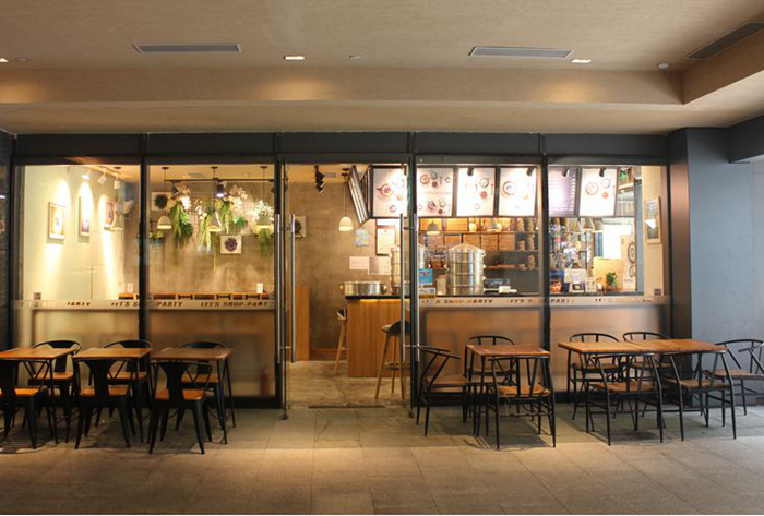 詹楚烽：15年4次創(chuàng)業(yè)，轉(zhuǎn)戰(zhàn)湯品領(lǐng)域，明年湯鋪開到200家！