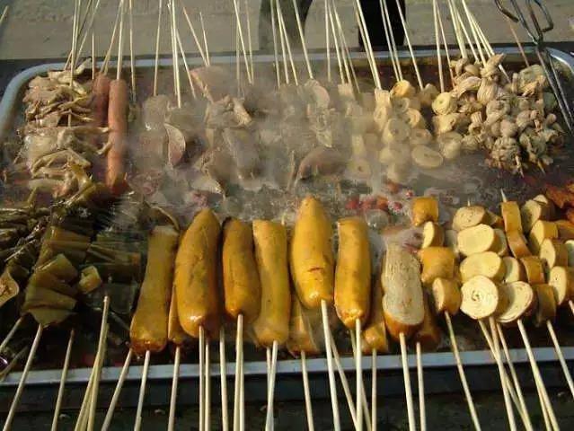如何區(qū)分麻辣燙、冒菜、串串？重點(diǎn)全在這兒！