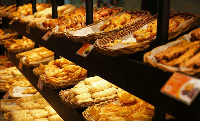 好心送面包，結(jié)果關(guān)了門，才知人性不可探