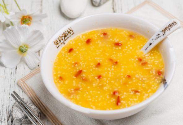 一年新增2萬(wàn)家店，粥品類的春天來(lái)了嗎？