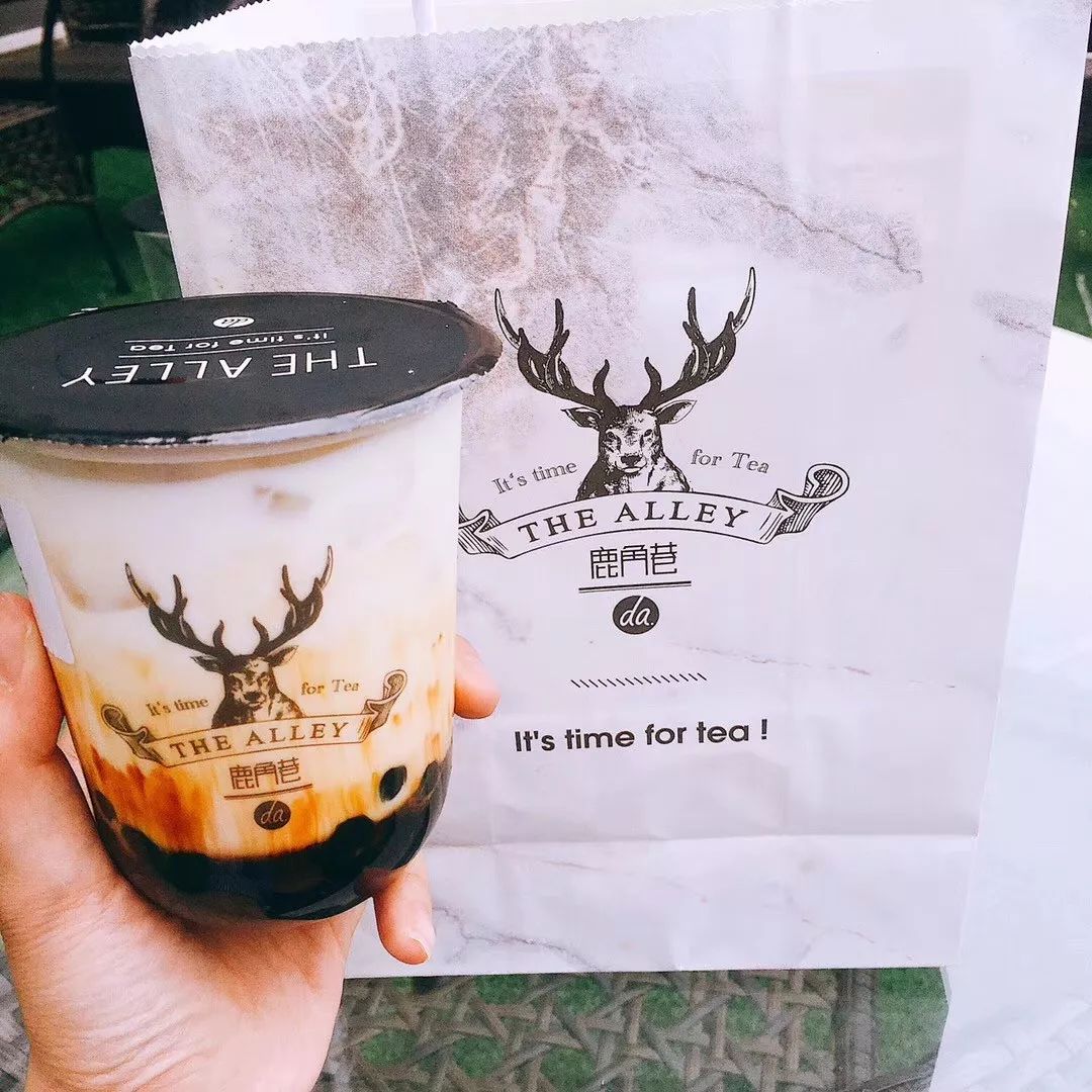 淡季來了，茶飲店拿什么熬過寒冬？|餐見