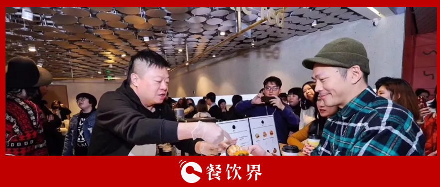 繼喜茶、奈雪的茶后，新晉網(wǎng)紅“謝謝茶”能否持續(xù)火爆？ | 餐見|餐飲界