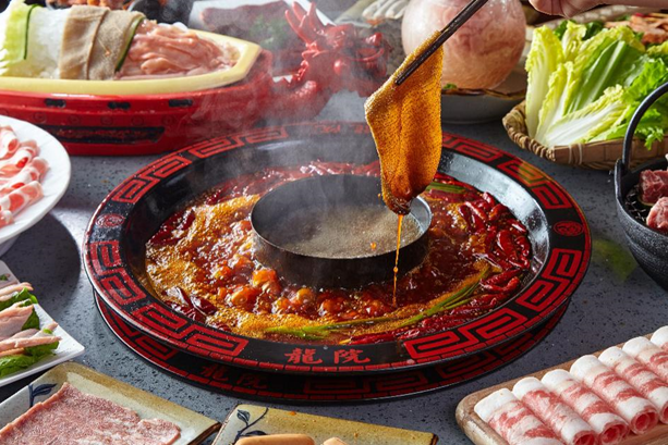 龍院老火鍋，東灶餐飲12年匠心之作，舌尖上的川粵美食