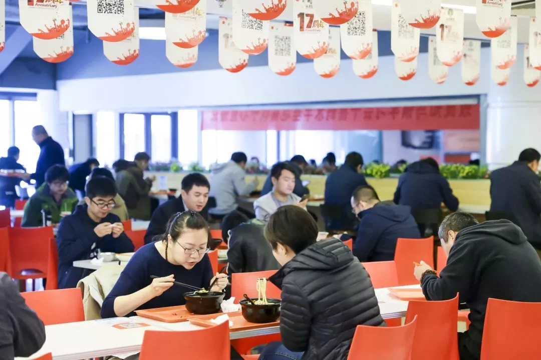 洗牌在即，品牌化團(tuán)餐“入伙”正當(dāng)時？ | 餐見