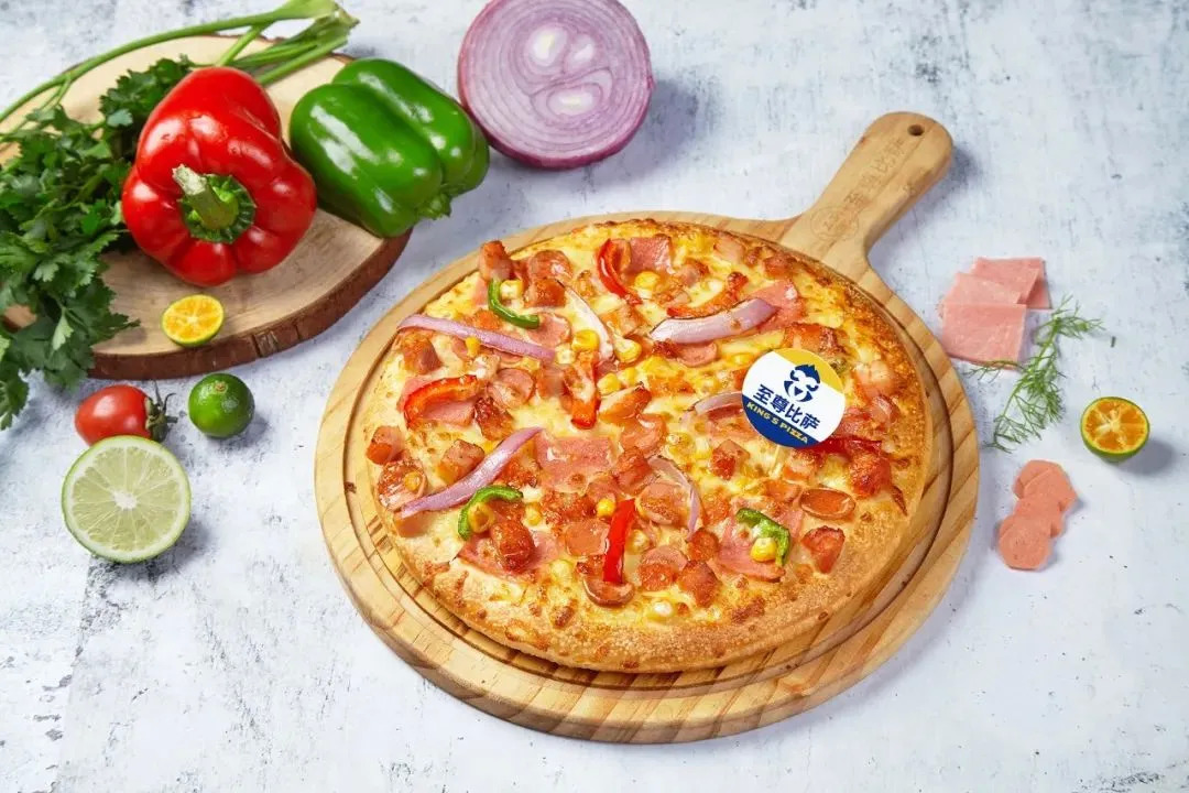 一天從外賣平臺(tái)獲取5000粉，30平店日營(yíng)收最高1.8萬(wàn)，這個(gè)披薩品牌有何私域心得？