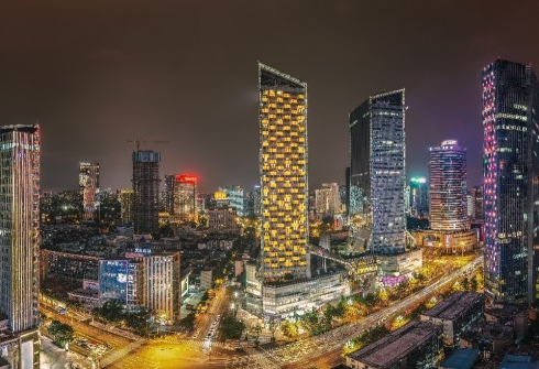 “后浪”新消費(fèi)方式下的餐飲局，看西南酒店餐飲業(yè)如何乘風(fēng)破浪|餐飲界