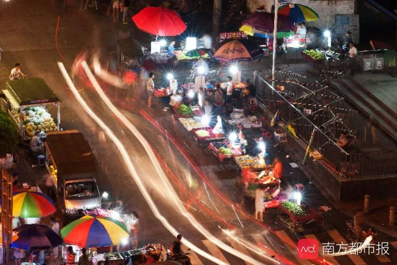 長期主義的“地攤經濟”，需要在“釋放”與“克制”中平衡 | 餐見