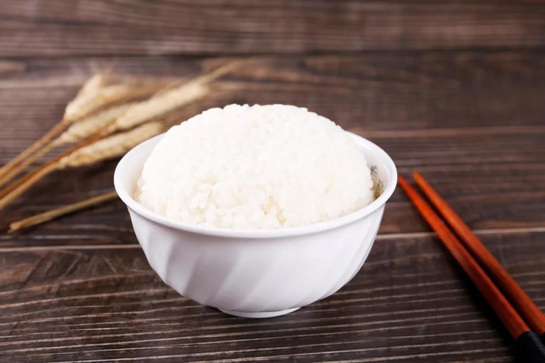 餐飲是個勤行，掙的都是辛苦錢，不松勁才能挺過去！