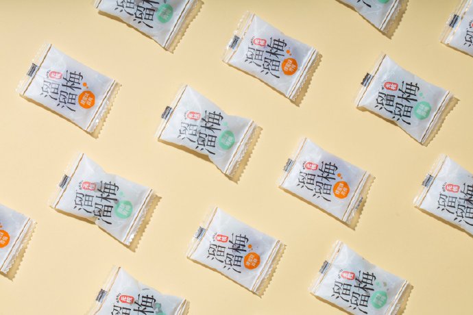 溜溜梅推無(wú)核新品，攜手西貝高調(diào)進(jìn)軍餐飲市場(chǎng)