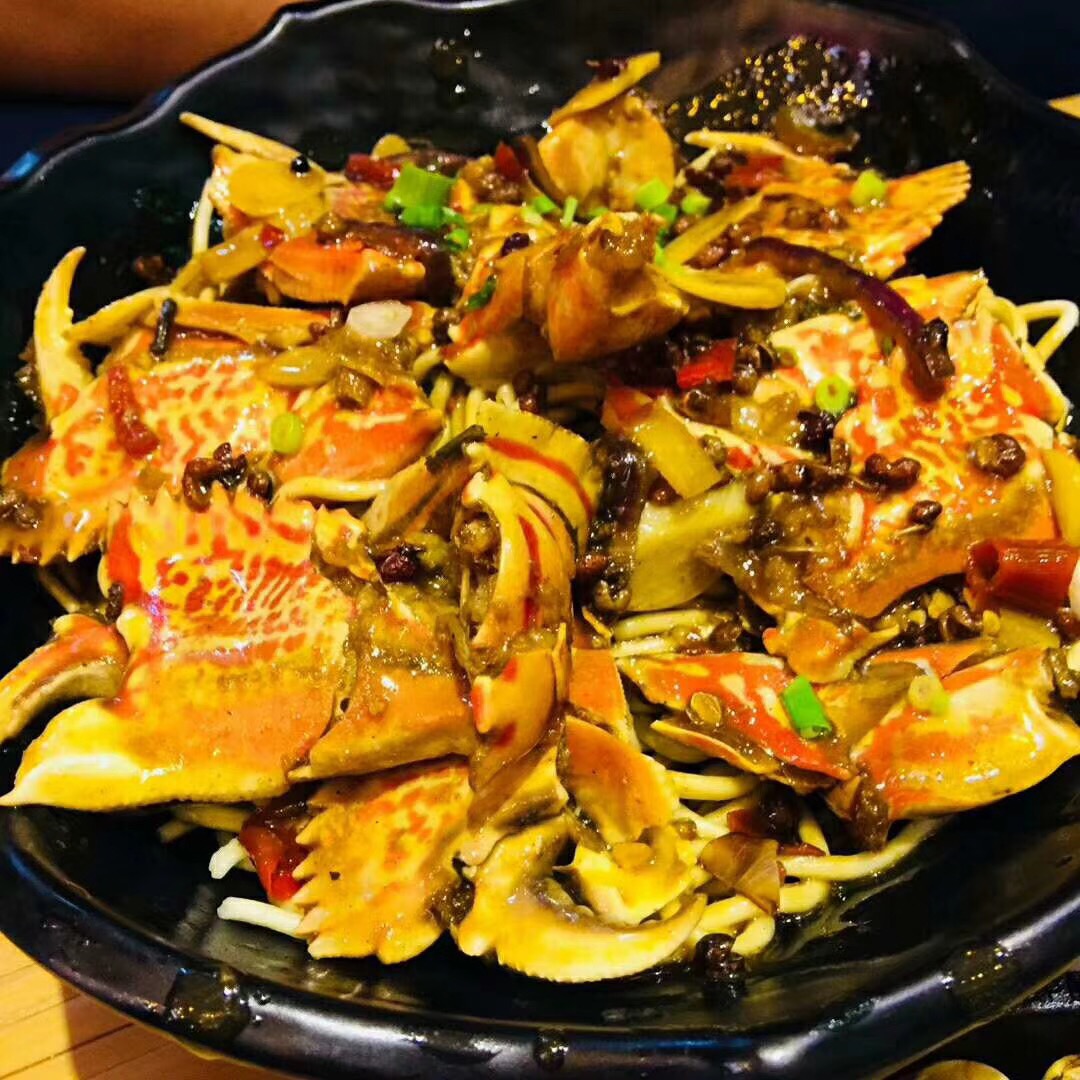 餐飲大事件232期 |叮咚買菜3.3億美元D+輪融資、上海破獲7億元奶茶加盟詐騙案、5名大學(xué)生利用肯德基系統(tǒng)漏洞詐騙20余萬|餐飲界