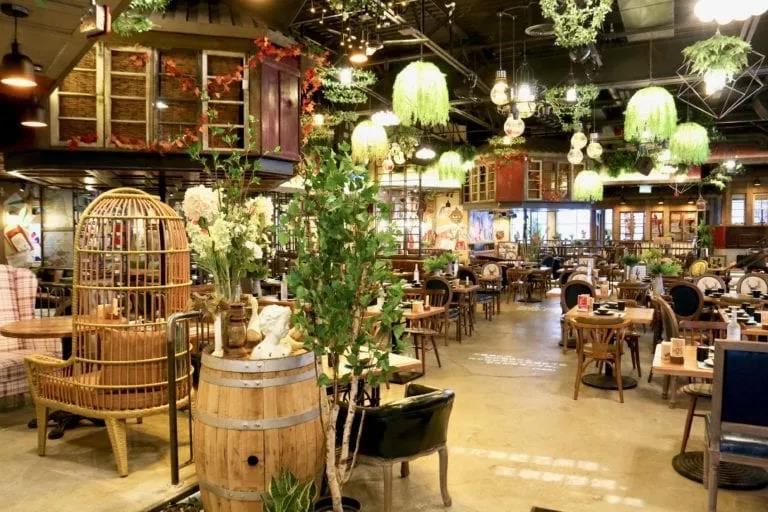 創(chuàng)業(yè)筆記第211期 |餐廳這樣擺桌子，永遠(yuǎn)不怕有空位！