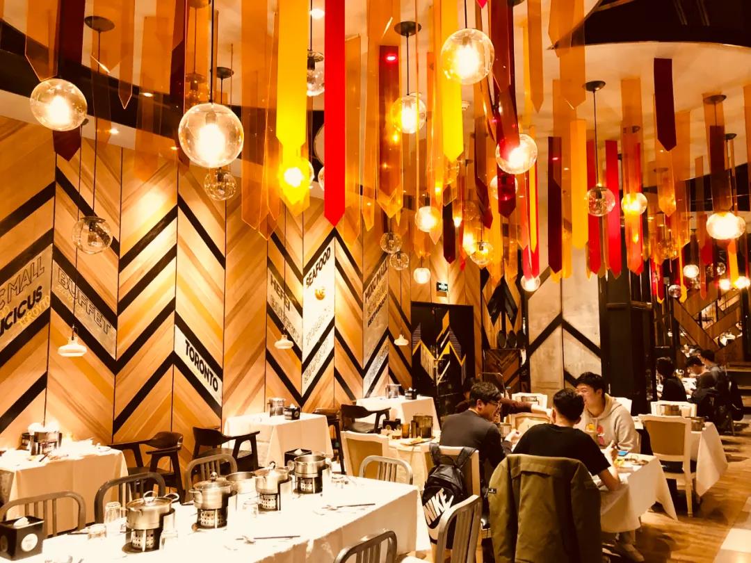 如何借助場(chǎng)景提升餐廳“軟價(jià)值”？