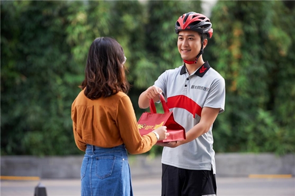高考錄取時間來了!順豐同城急送助力“點燃”暑期消費(fèi)