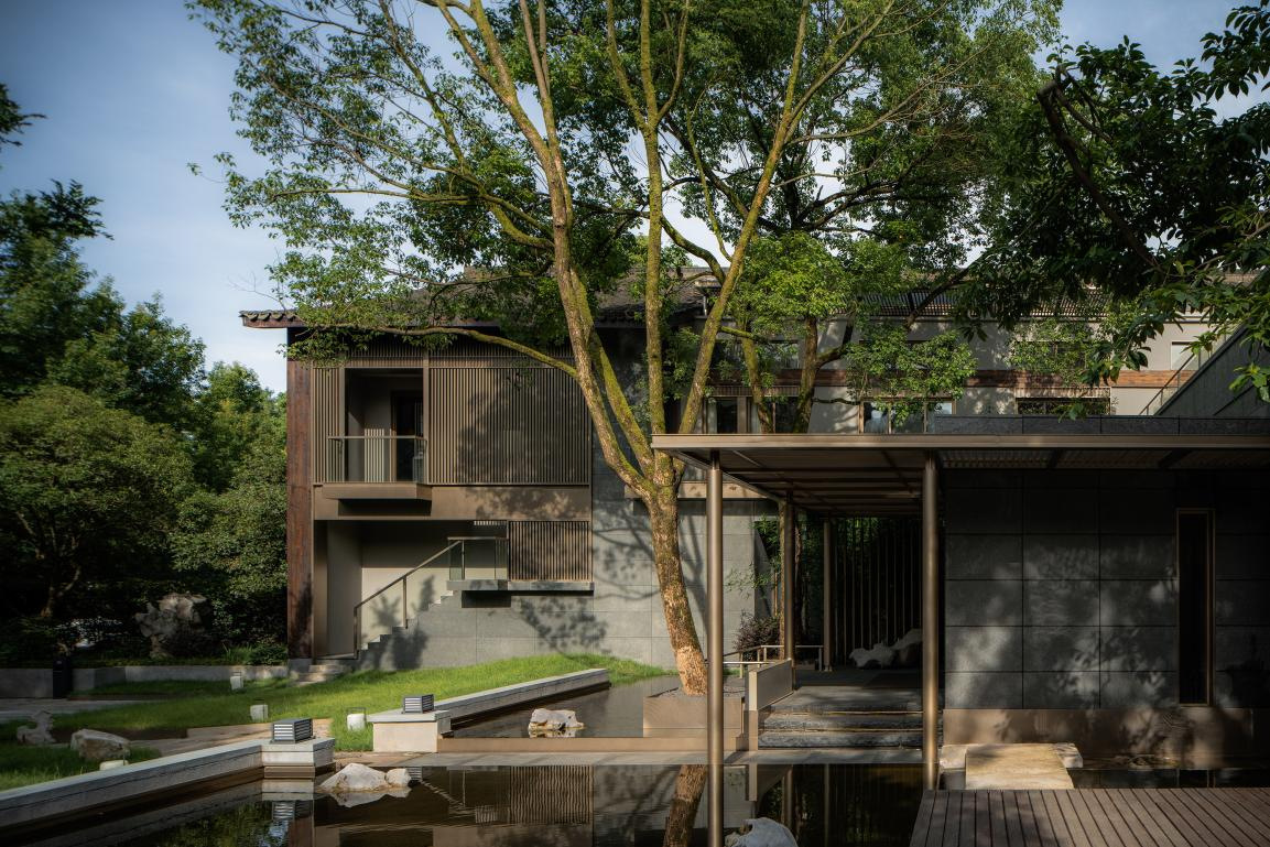 大相設(shè)計：西湖畔的“私宅”餐廳，IN VILLA 隱外