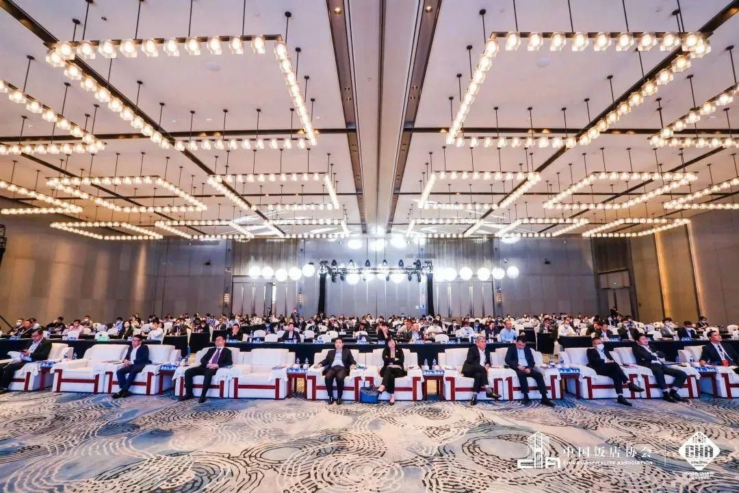 喜報(bào)！潘多拉飲食集團(tuán)榮獲“2022年度團(tuán)餐領(lǐng)跑者TOP100”