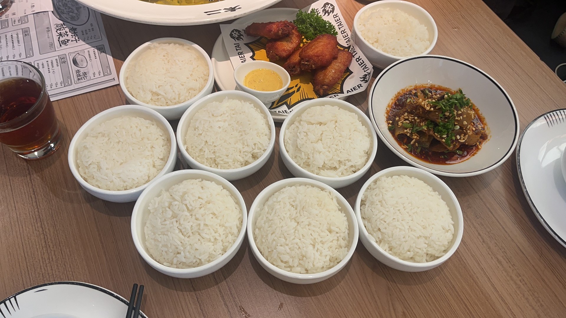 靠一碗米飯破局，底層邏輯是什么？