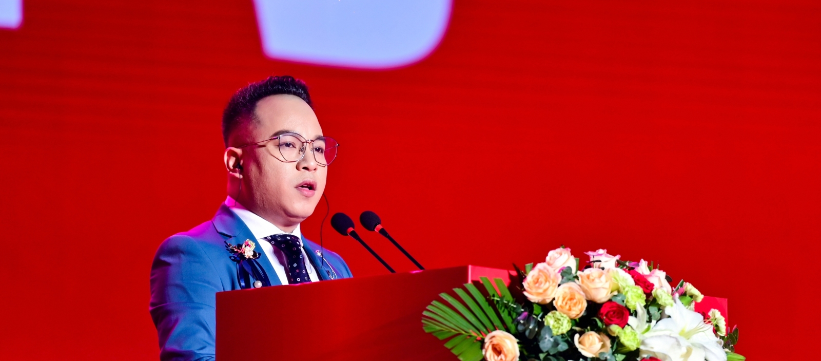 遇見(jiàn)小黃鴨18個(gè)月創(chuàng)造商業(yè)奇跡！實(shí)體互聯(lián)網(wǎng)即將成為資本市場(chǎng)新寵