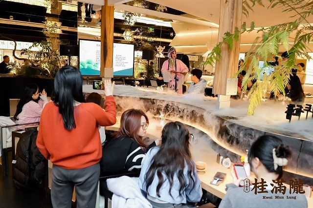 桂滿隴「江南流水席」登陸上海西岸夢(mèng)中心：一席流水宴，半部江南史