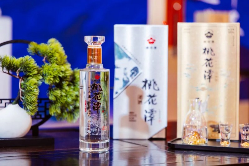 在桃花潭酒春游定制展，匯通達(dá)幫酒商鏈接“桃花運(yùn)”