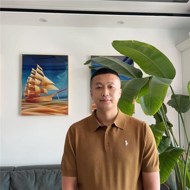 張亮麻辣燙加盟業(yè)主段連君：從鋤頭到湯勺，一場(chǎng)改寫命運(yùn)的餐飲跨界