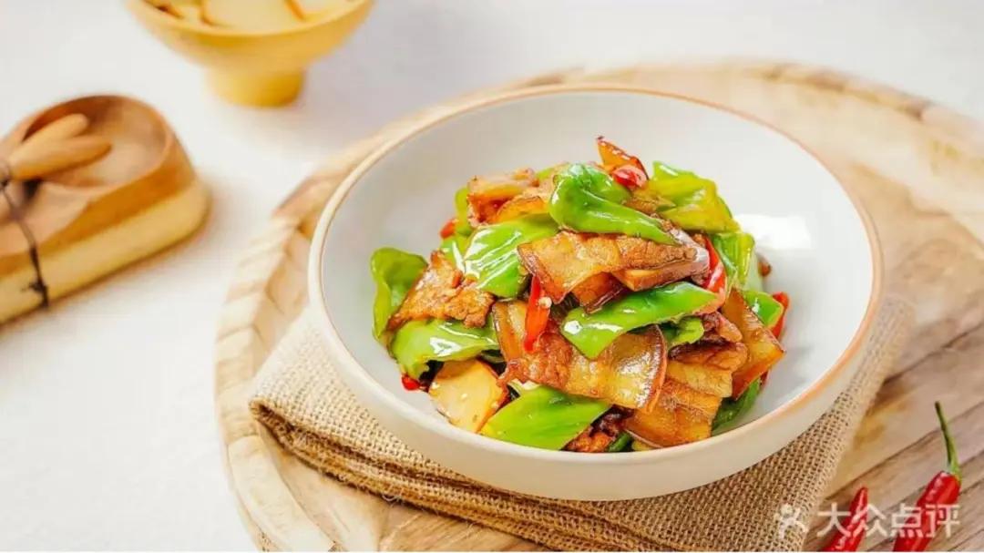 老鄉(xiāng)雞招股書"變臉"：獨(dú)立加盟過半，中式快餐資本局生變？