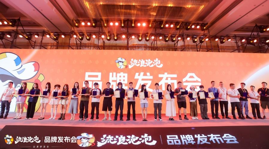 加盟商開走保時(shí)捷，消費(fèi)者參與品質(zhì)共建！