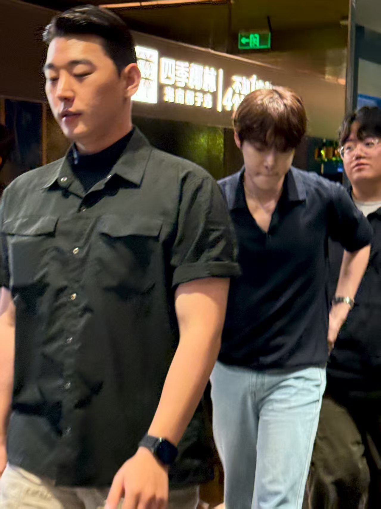 粉絲與偶像的 “雙向奔赴”：NCT金道英追隨粉絲推薦，打卡四季椰林椰子雞