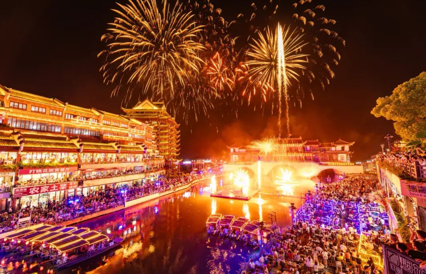 聯(lián)名持續(xù)火爆，喜茶x星星人上線第二波新品提拉米蘇·濃巧|餐飲界